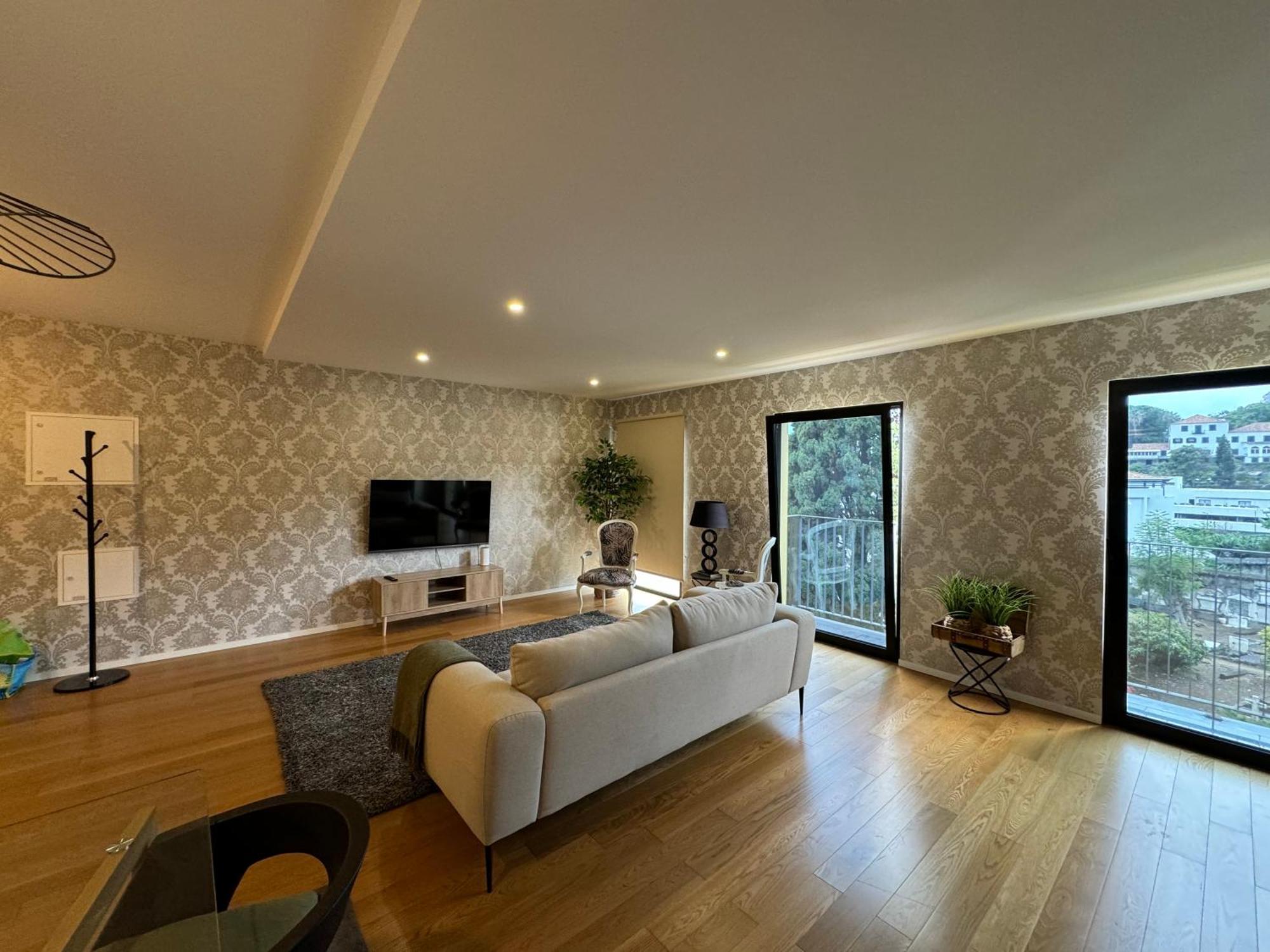 Carreira Residence Funchal  Exteriör bild